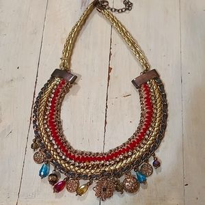 Statement necklace